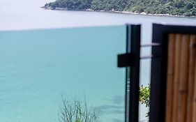 แสงเทียน บีช รีสอร์ท (SHA Extra Plus)